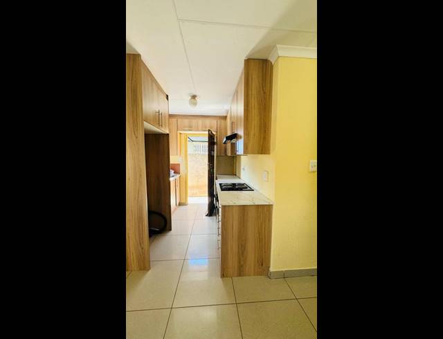 3 BEDROOM PROPERTY TO RENT IN WINDMILL PARK